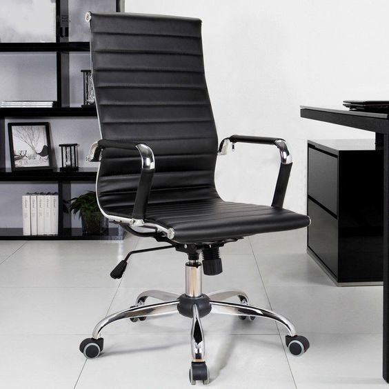 Silla Aluminum alta eco cuero. Importada